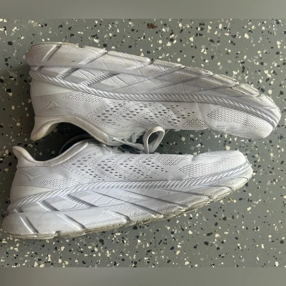 HOKA Clifton 7 men’s white size 12 - Picture 5 of 7